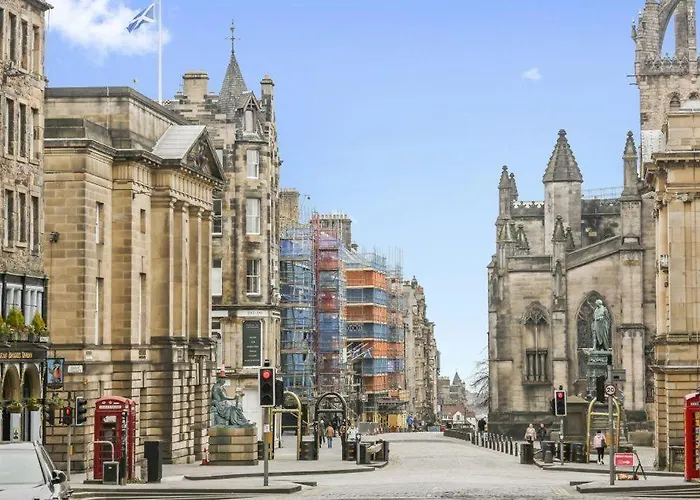 شقة George Iv Bridge - Superbly Located 3 Bedroom!