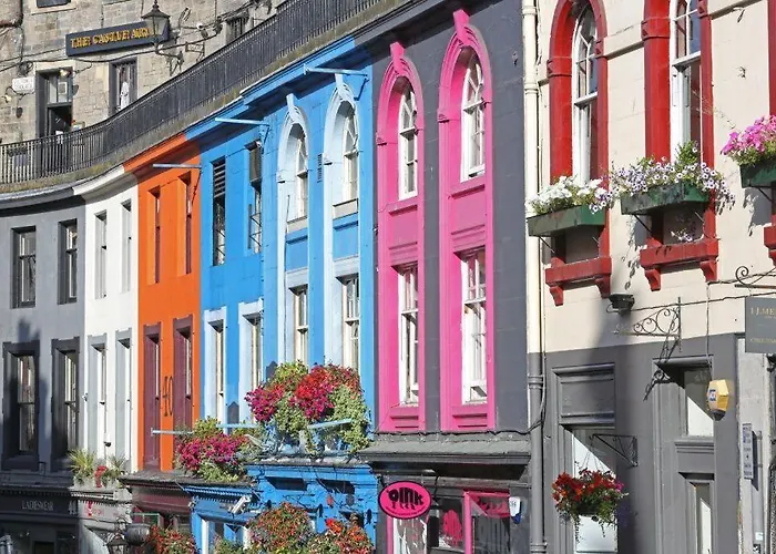 George Iv Bridge - Superbly Located 3 Bedroom! شقة *