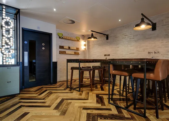 Hub Centre - Haymarket Hotel