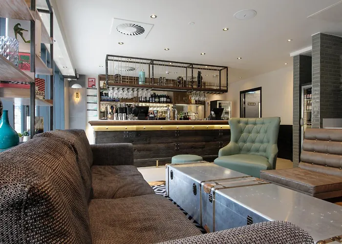 Hub Centre - Haymarket Hotel