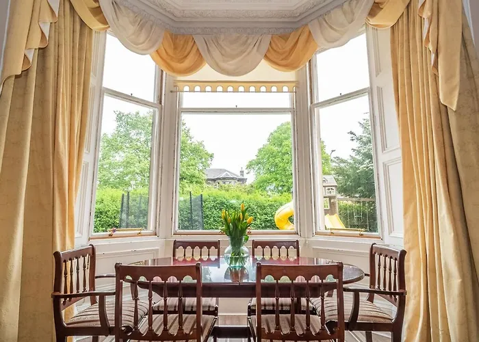 Delightful 4 Bedroom Family In Newington - Craigmillar Park 招待所 爱丁堡