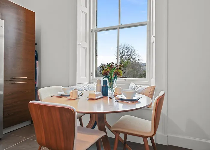 Merchiston 1 In Shared With Parking - Δωμάτια σε οικογενειακή κατοικία