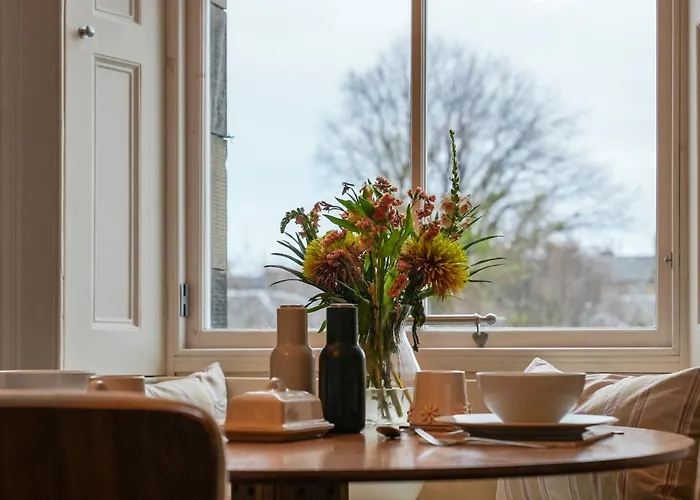 Merchiston 1 In Shared With Parking - Δωμάτια σε οικογενειακή κατοικία *