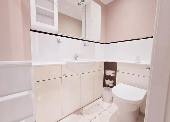 招待所 Delightful 4 Bedroom Family In Newington - Craigmillar Park