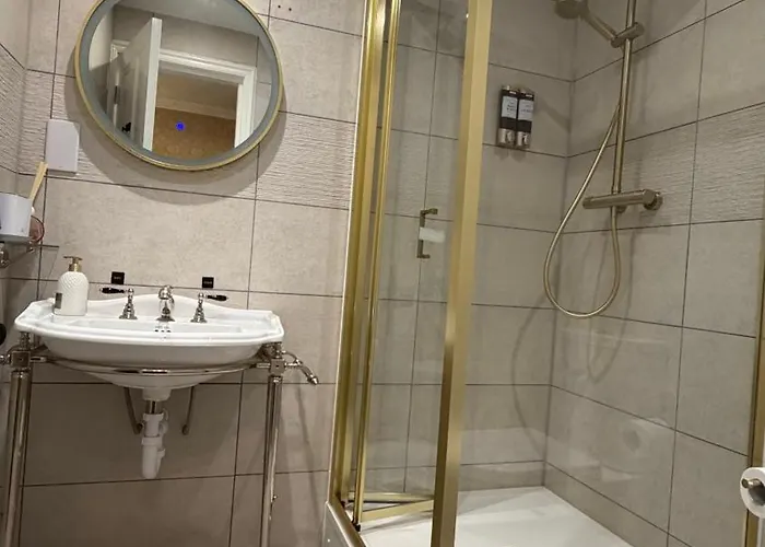 Kingston 3* Edinburgh