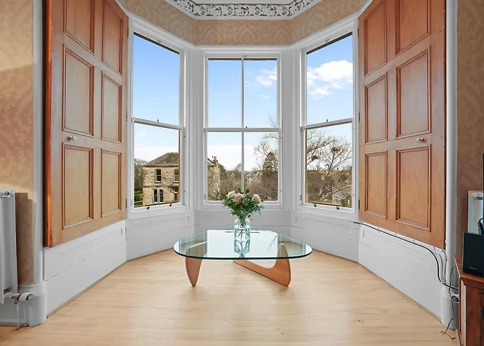 Merchiston 1 In Shared With Parking - *