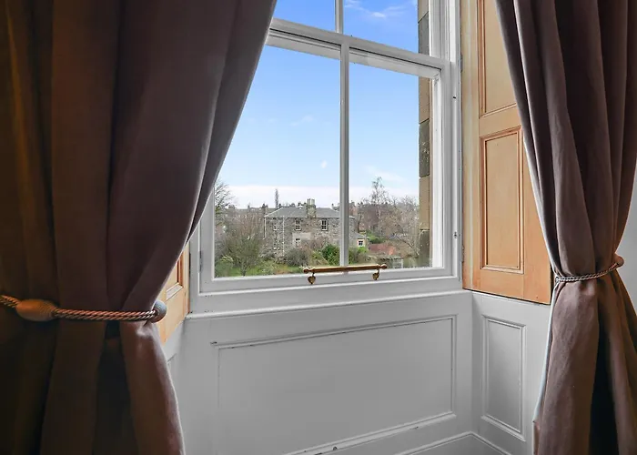 Merchiston 1 In Shared With Parking - Δωμάτια σε οικογενειακή κατοικία