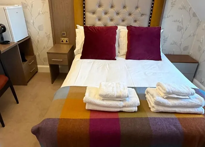 Kingston 3* Edinburgh