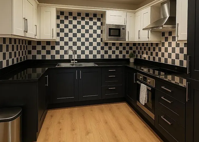 Spacious 2br, 2 Bath - Ideal For Families & Groups - Centre Gem דירה אדינבורו