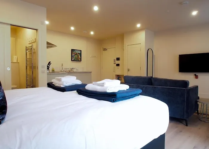アパート Chic And Classy On Easter Road - Flat 1, Elgin House エディンバラ