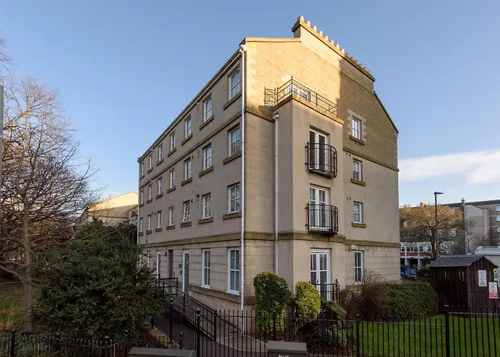 Διαμέρισμα Stylish 2 Bed Centre With Parking