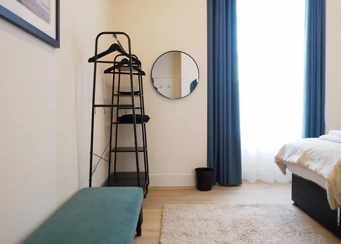 Spacious Luxe 2-bed Near The Centre - Flat 6, Elgin House Διαμέρισμα Εδιμβούργο