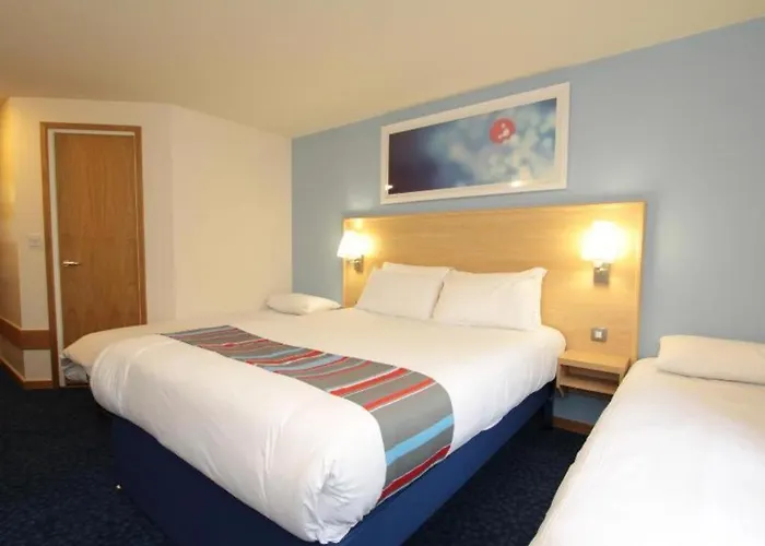 Travelodge Dreghorn 3* エディンバラ