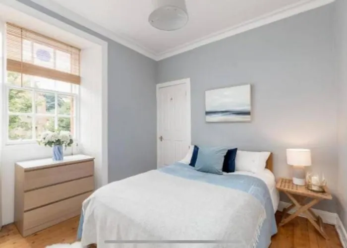 Edinburgh, Deanvillage Cosy Hideaway * Edinburgh