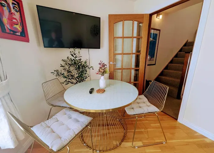 Charming Center With Free Parking