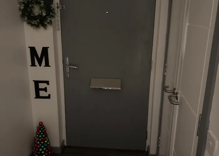 In Shared Flat אדינבורו