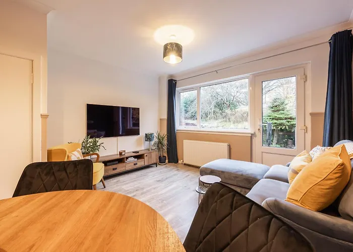 Bright 1-bed With Garden Near Braid Hills Golf Course *