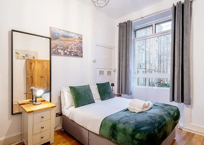 Monty's - 10 Guests 7 Beds Centre بيت للعطل *