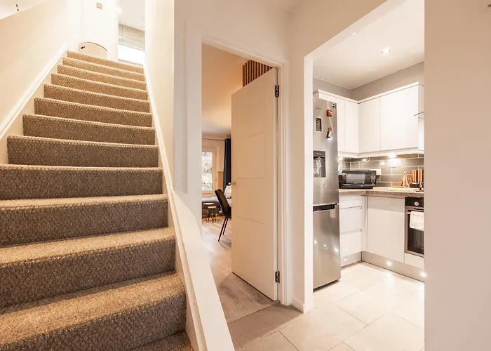 Bright 1-bed With Garden Near Braid Hills Golf Course