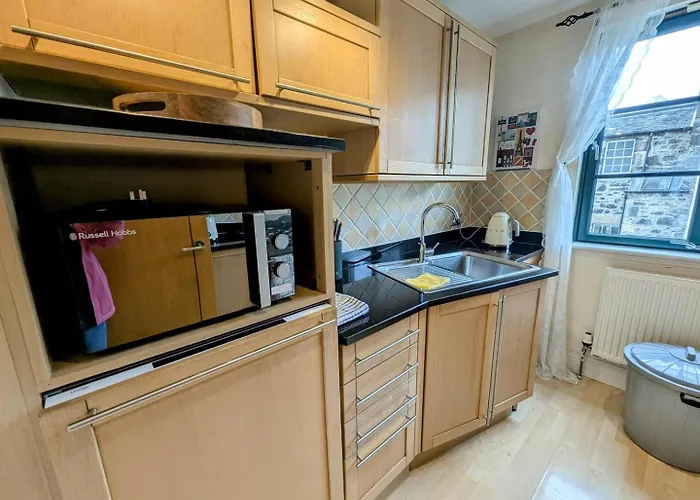 Center Gem-4bd House! Feriehus Edinburgh