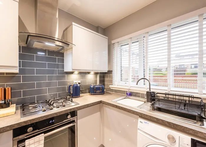 Bright 1-bed With Garden Near Braid Hills Golf Course אדינבורו