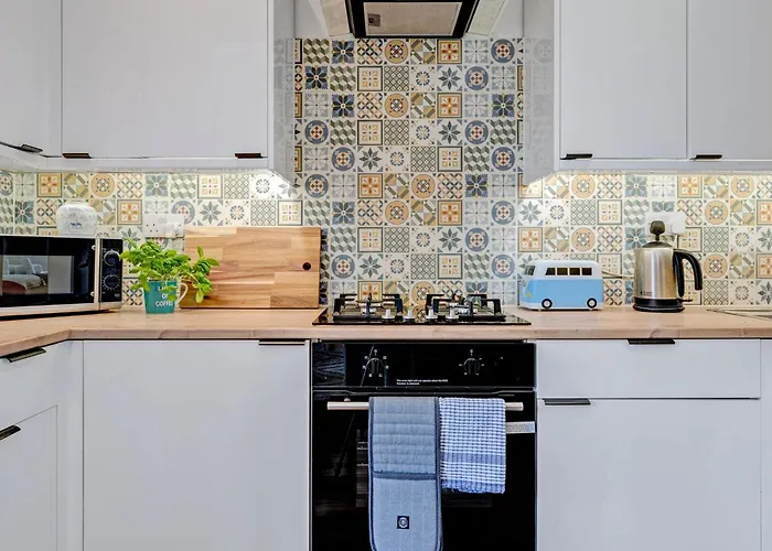 Stylish 2-bed Garden * Edimburgo