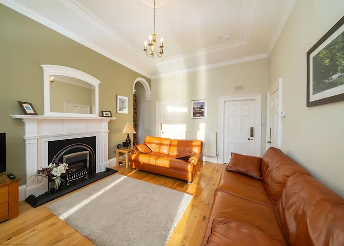 Cleish Nyaraló Edinburgh