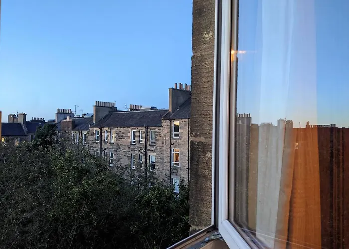 別荘 Cosy 1 Bedroom Flat Close To Centre エディンバラ