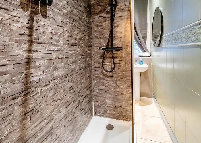 بيت للعطل Monty's - 10 Guests 7 Beds Centre *