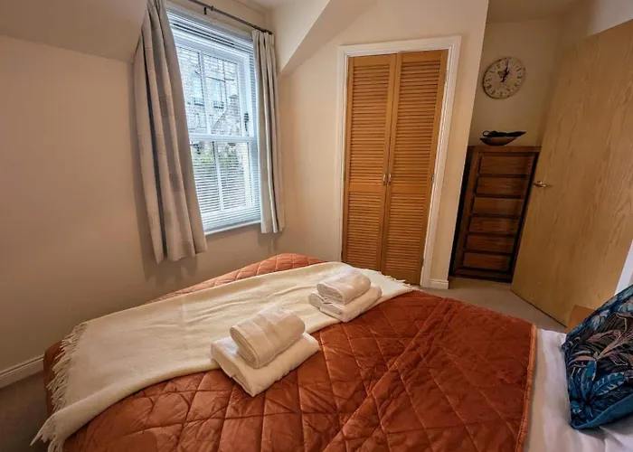 Charming Center With Free Parking Ferienhaus Edinburgh