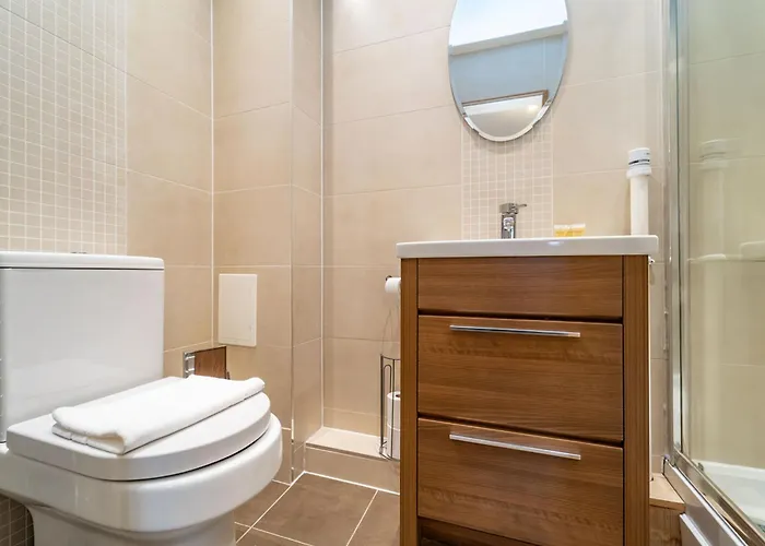 Σπίτι διακοπών Family Friendly 3br Townhouse With 6 Beds And Parking