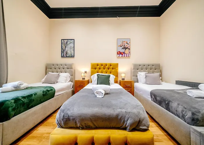 Mcdonalds House 12 Guests 10 Beds 15' Centre Edimburgo