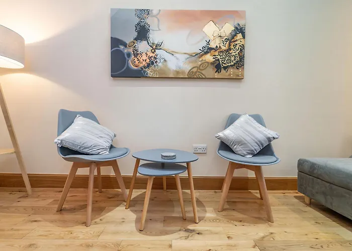 Σπίτι διακοπών Family Friendly 3br Townhouse With 6 Beds And Parking *