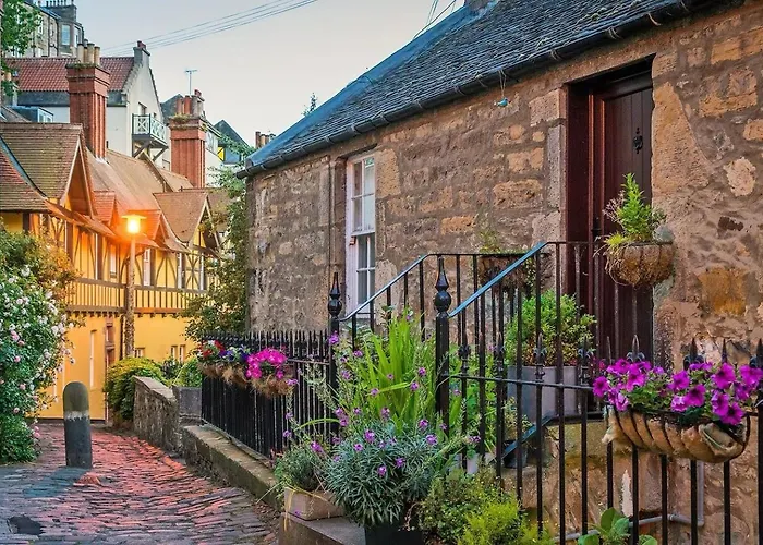 Edinburgh, Deanvillage Cosy Hideaway *