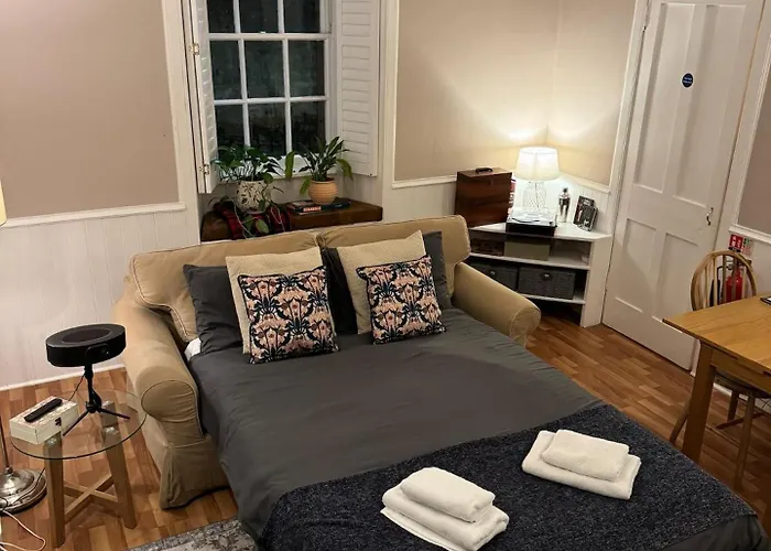 Edinburgh, Deanvillage Cosy Hideaway *