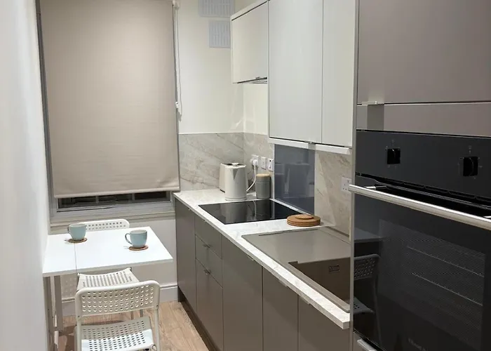 Apartment Castle Flat In