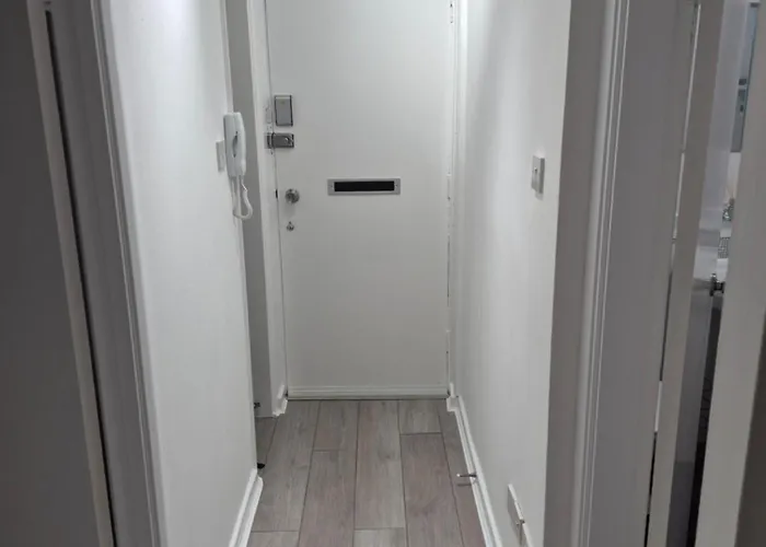 Bright 2 Bedroom Apartment, Close To Uni, Free Parking アパート