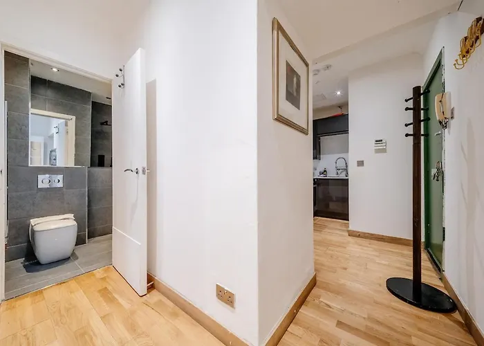 Milton's Place Sleeps 5, 10 Minutes Walk To Royal Mile * Edynburg