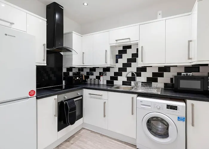 Free On-street Parking Apartment