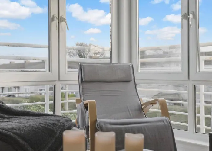 Apartment Cozy 2br With Car Parking Edinburgh