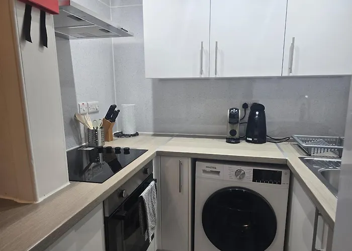 Appartamento Comfy Semi-central Near Entertainment Park Edimburgo