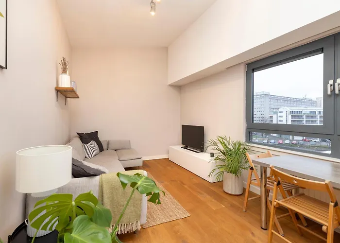 Stylish 2-bedroom In Leith * אדינבורו