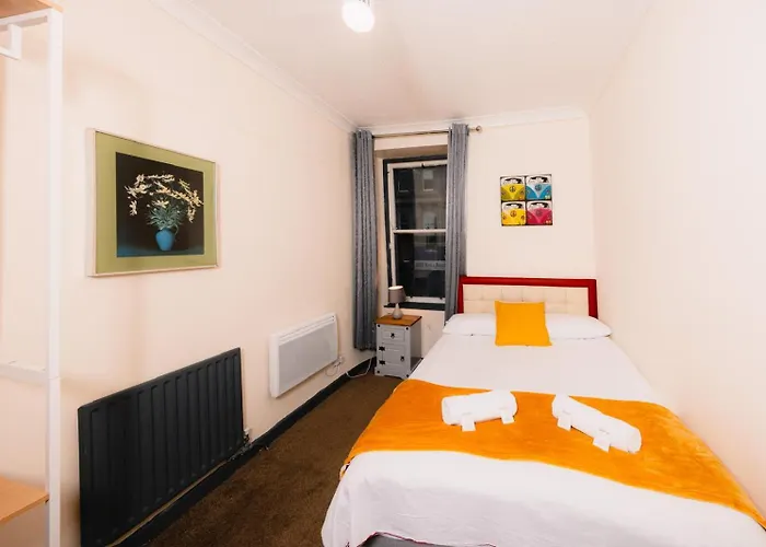 Cosy And Charming Old Town Apartment *