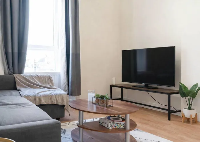 Apartment Free On-street Parking Edinburgh