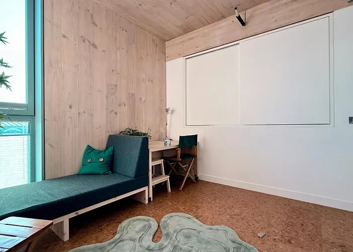 Flat 4a Lägenhet *