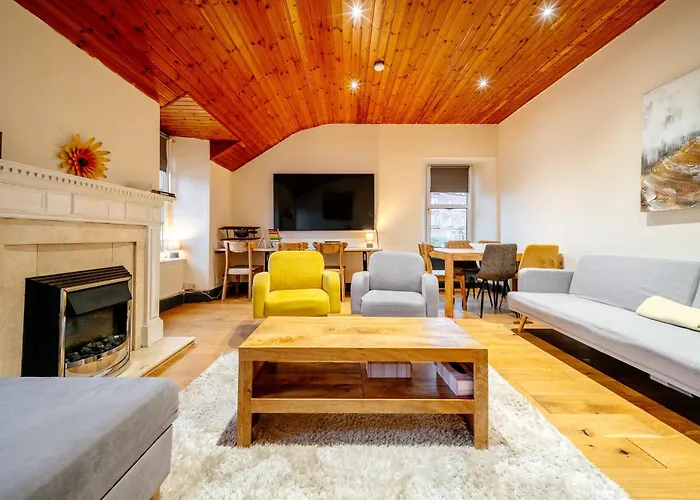 Percys Place Sleep 11, 15 Minute To Centre Free Parking * Edimburgo