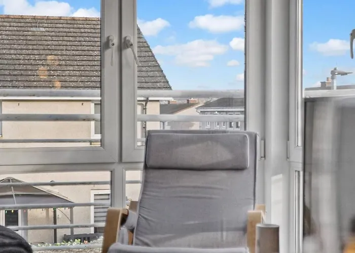 Cozy 2br With Car Parking Appartement Edinburgh