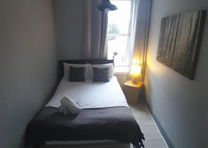 Cosy By The Meadows 2 אדינבורו