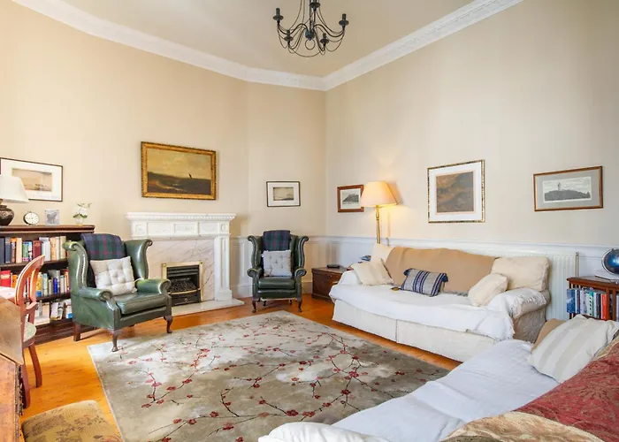 Regal 2bd Georgian Flat In The Heart Of * Edinburgh