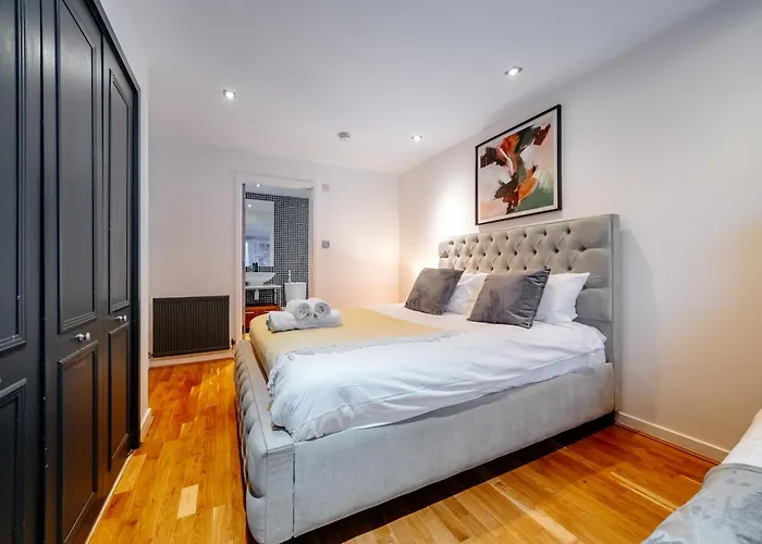 Albions Corner 6 Guests 5 Beds Free Parking Edinburgh